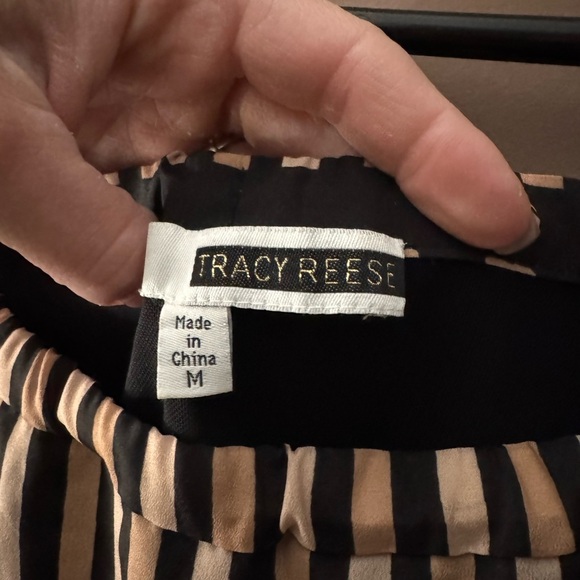 Tracy Reese Lola Off- The- Shoulder Flounce Top - Picture 4 of 6